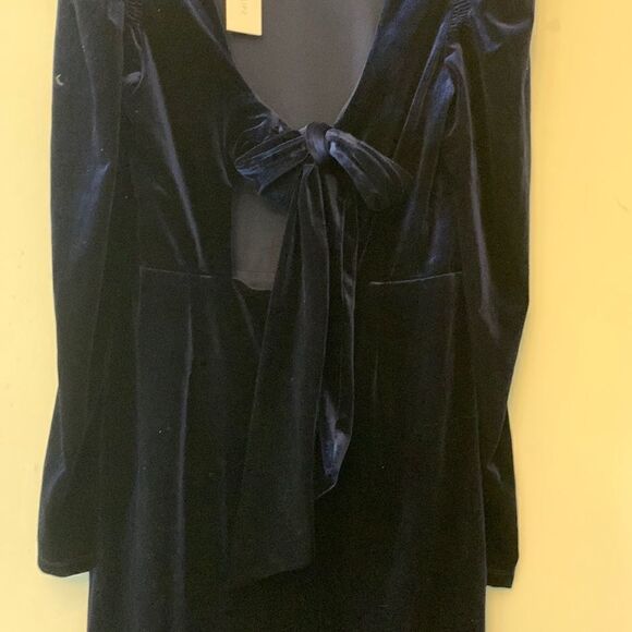 SUGAR + LIPS DRESS turn around blue velvet mini  Size M NWT - Picture 10 of 11